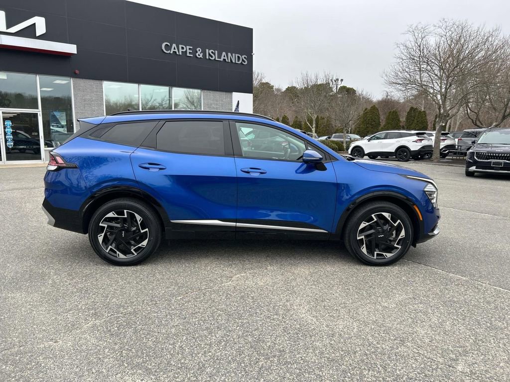 Used 2023 Kia Sportage SX image 2