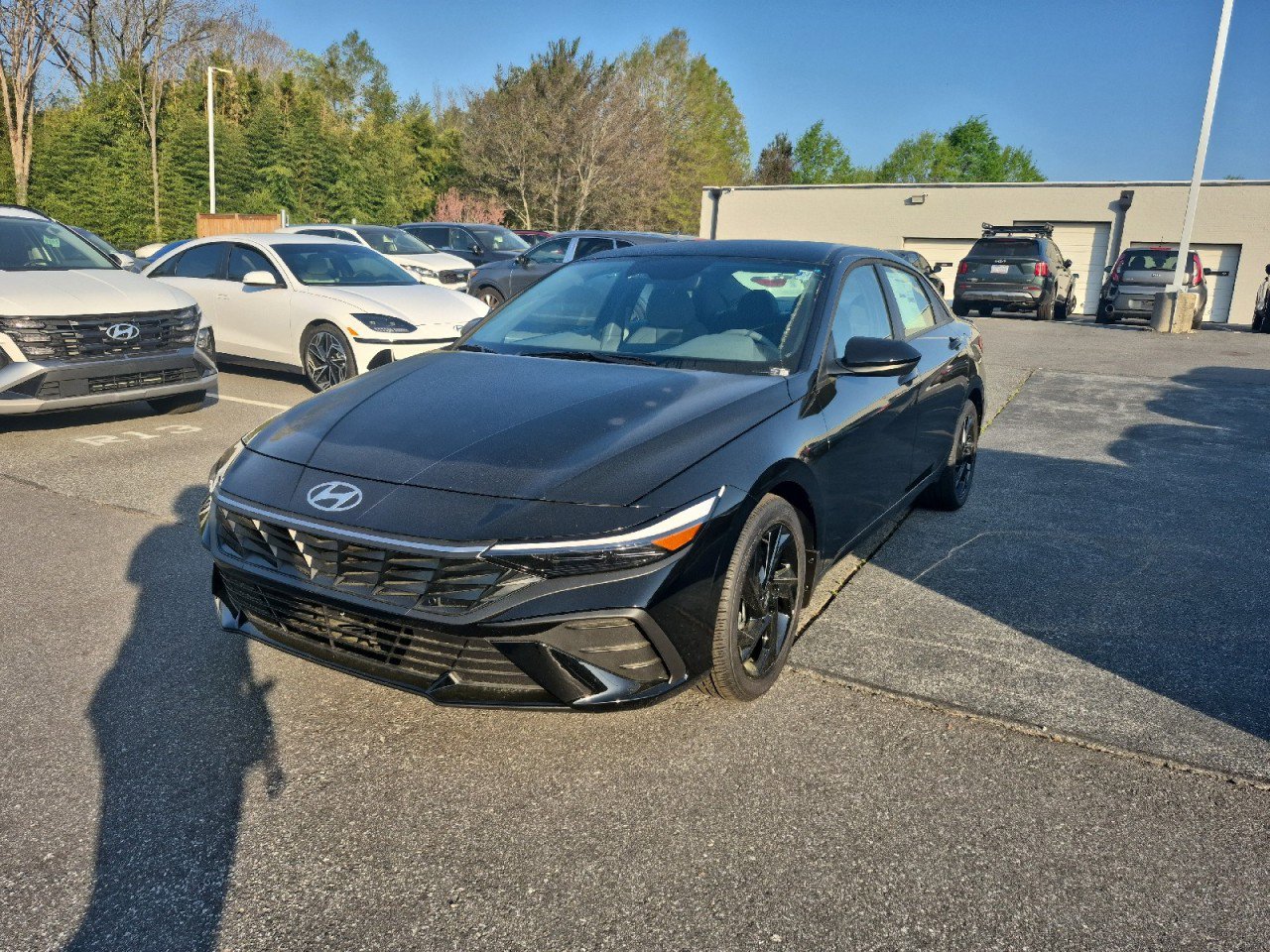 New 2026 Hyundai Elantra Sport image 3