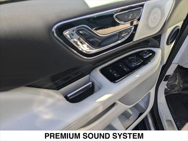 Used 2024 Lincoln Navigator Black Label AWD/4WD image 11