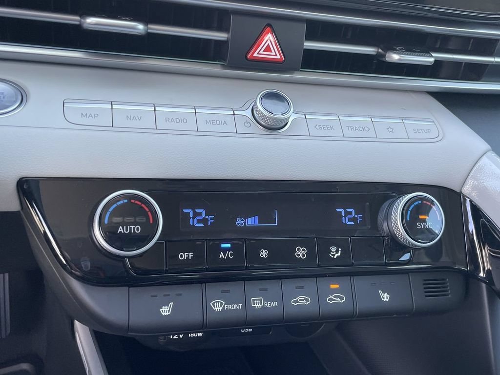 New 2026 Hyundai Elantra Limited FWD image 27