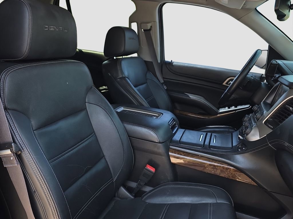 Used 2015 GMC Yukon Denali w/ Open Road Package AWD/4WD image 20