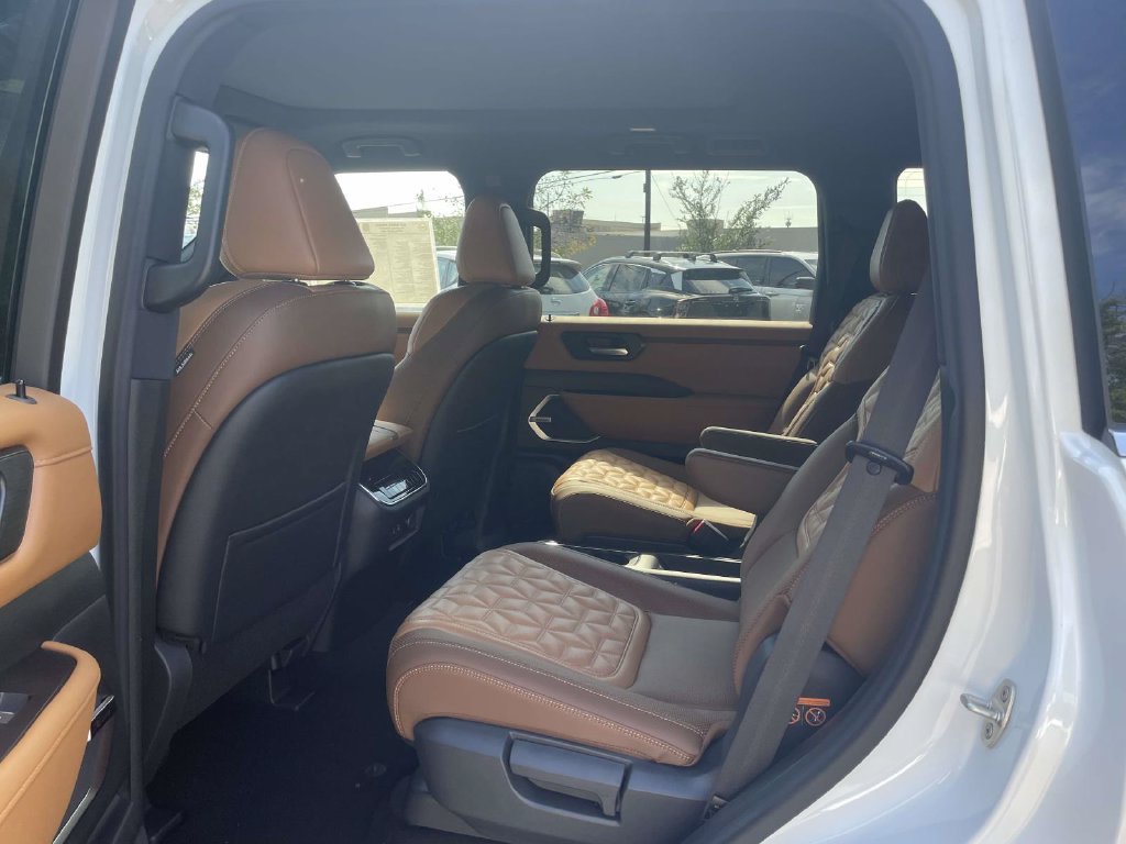 New 2026 Nissan Armada Platinum Reserve AWD/4WD image 8