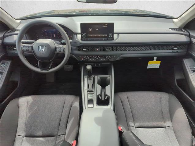 Certified 2025 Honda Accord SE image 14