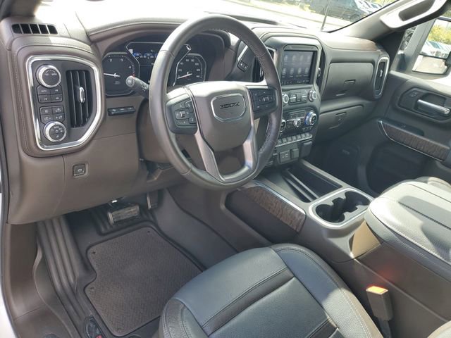 Used 2023 GMC Sierra 3500 Denali w/ Denali Ultimate Package image 6