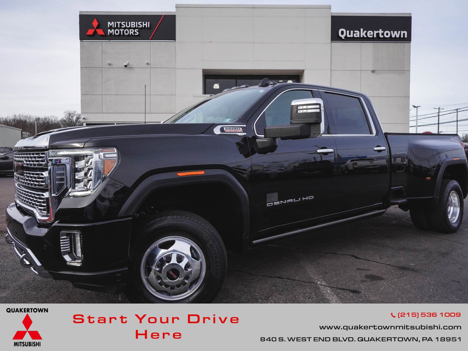 Used 2022 GMC Sierra 3500 Denali image 1