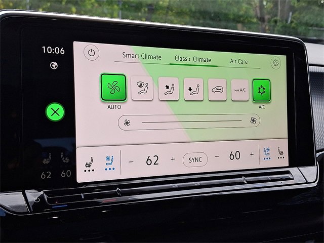 New 2026 Volkswagen Atlas Cross Sport SEL Premium R-Line image 14