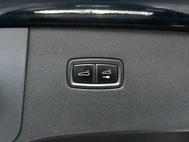 Used 2022 Porsche Cayenne E-Hybrid Coupe AWD/4WD image 37