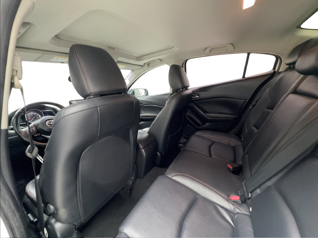 Used 2015 MAZDA MAZDA3 s Touring FWD image 28