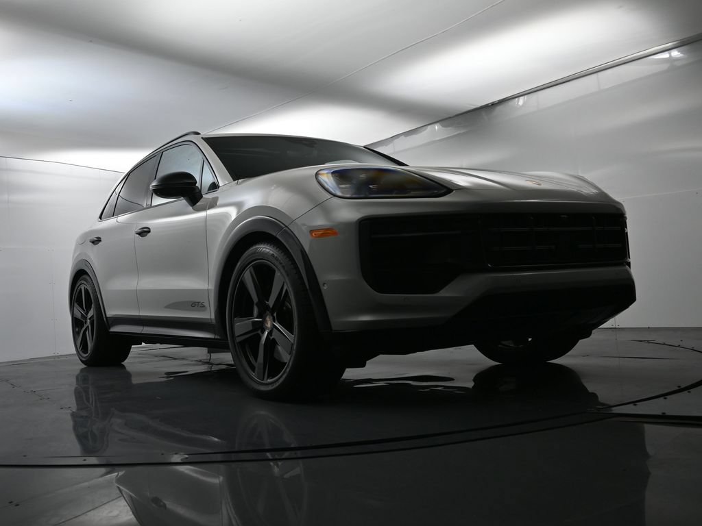 Certified 2026 Porsche Cayenne GTS AWD/4WD image 55