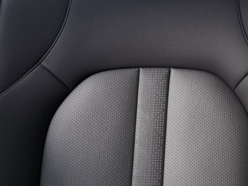 New 2025 Hyundai Sonata Limited image 18