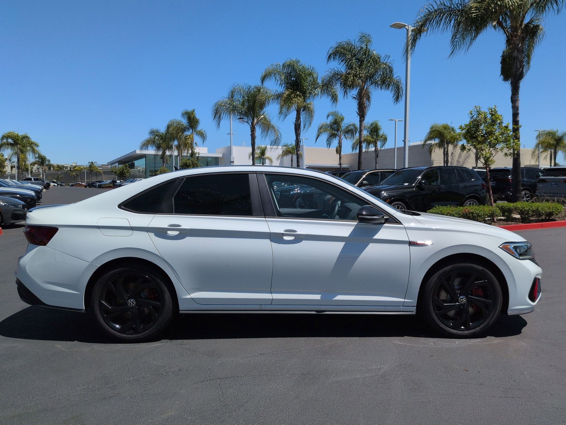 Used 2024 Volkswagen Jetta GLI Autobahn w/ GLI Black Package image 11
