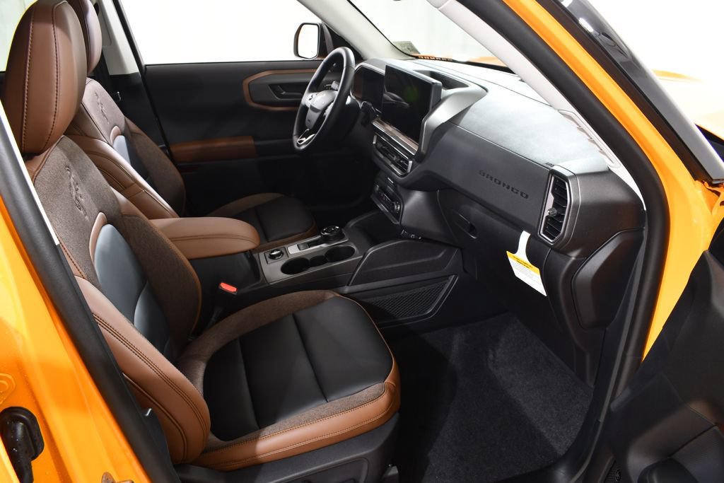 New 2026 Ford Bronco Sport Outer Banks w/ Outer Banks Tech Package+ AWD/4WD image 10