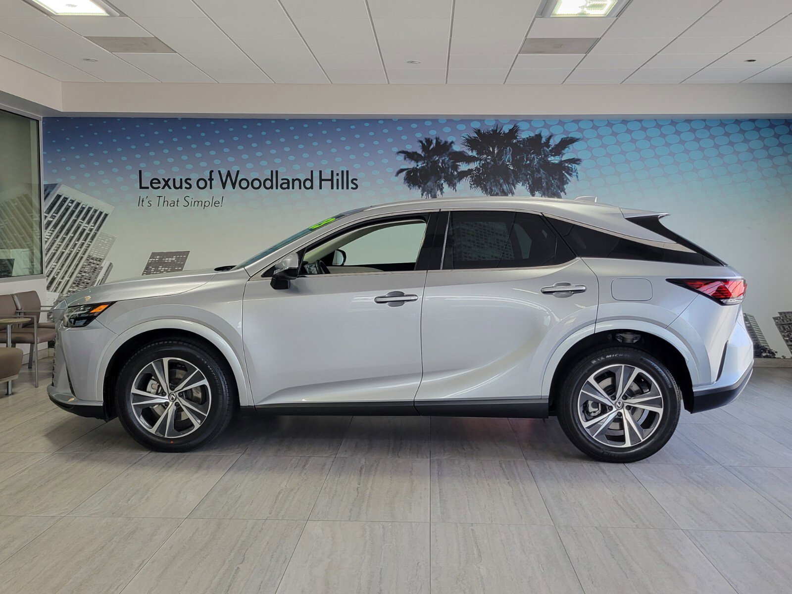 Certified 2023 Lexus RX 350 FWD w/ Cold Area Package image 2