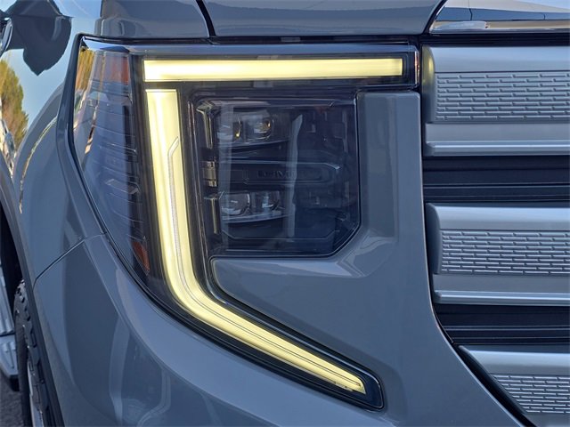 New 2025 GMC Sierra 1500 SLE w/ Preferred Package image 10