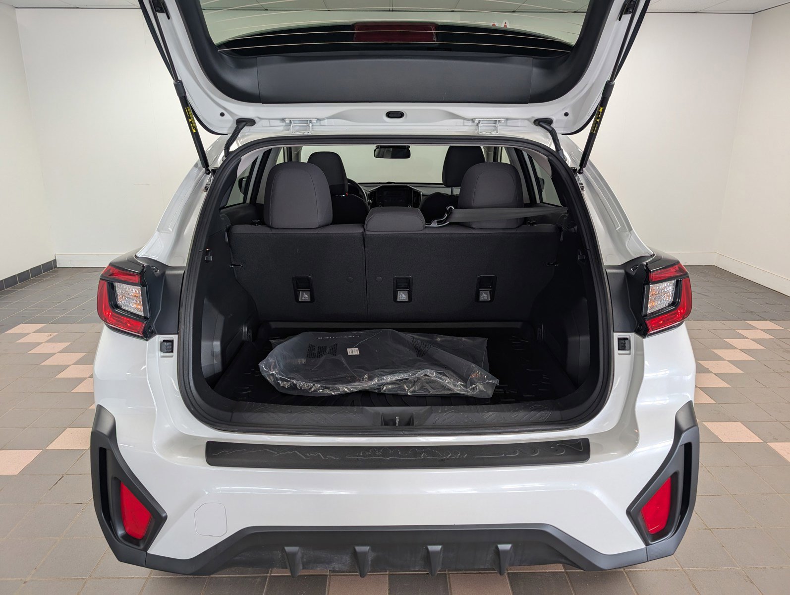 Certified 2025 Subaru Crosstrek 2.0i Premium image 20