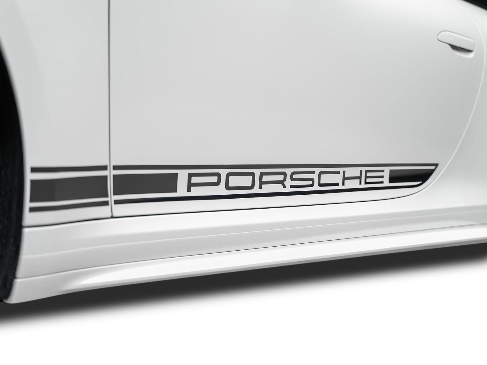 Used 2022 Porsche 911 Carrera RWD image 24