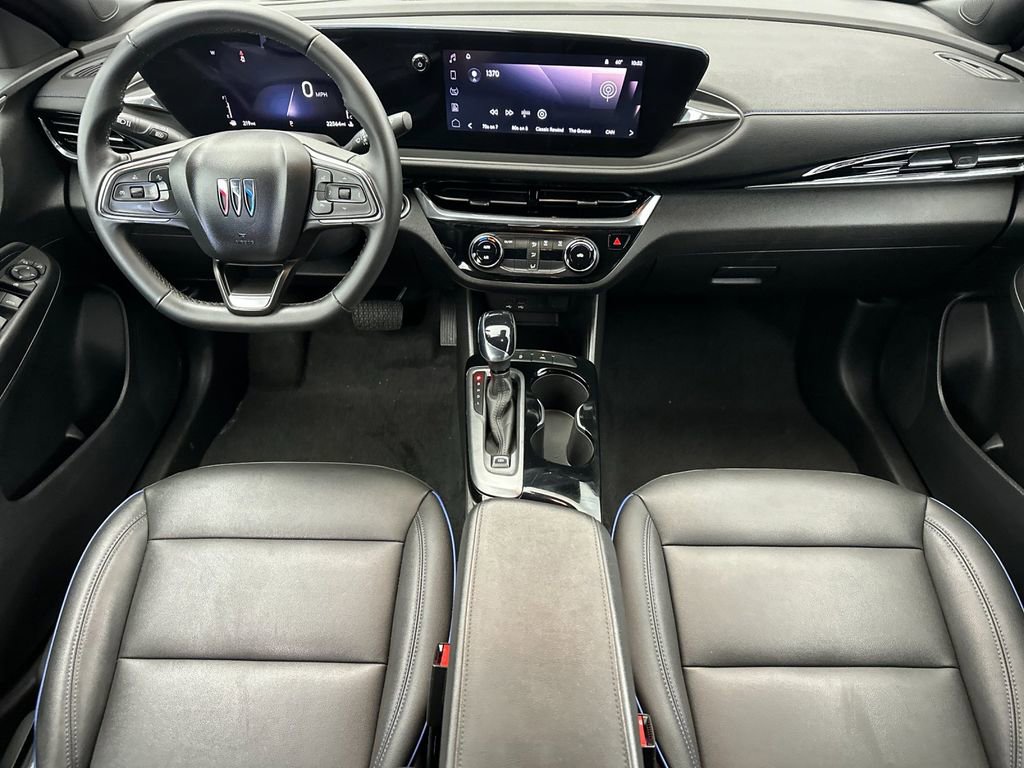 Used 2025 Buick Envista Sport Touring FWD image 12