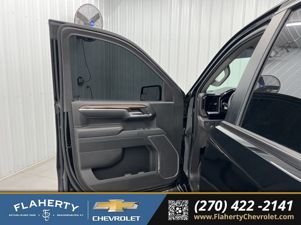 Used 2024 Chevrolet Silverado 1500 LT w/ Max Trailering Package AWD/4WD image 8