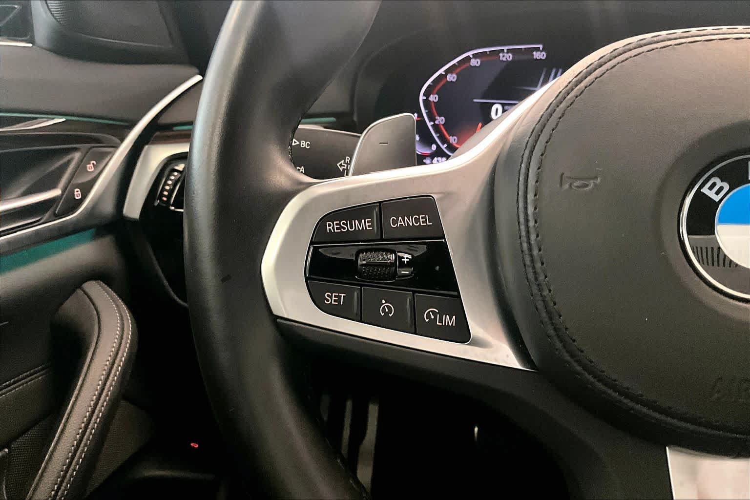 Used 2023 BMW 540i w/ M Sport Package RWD image 21