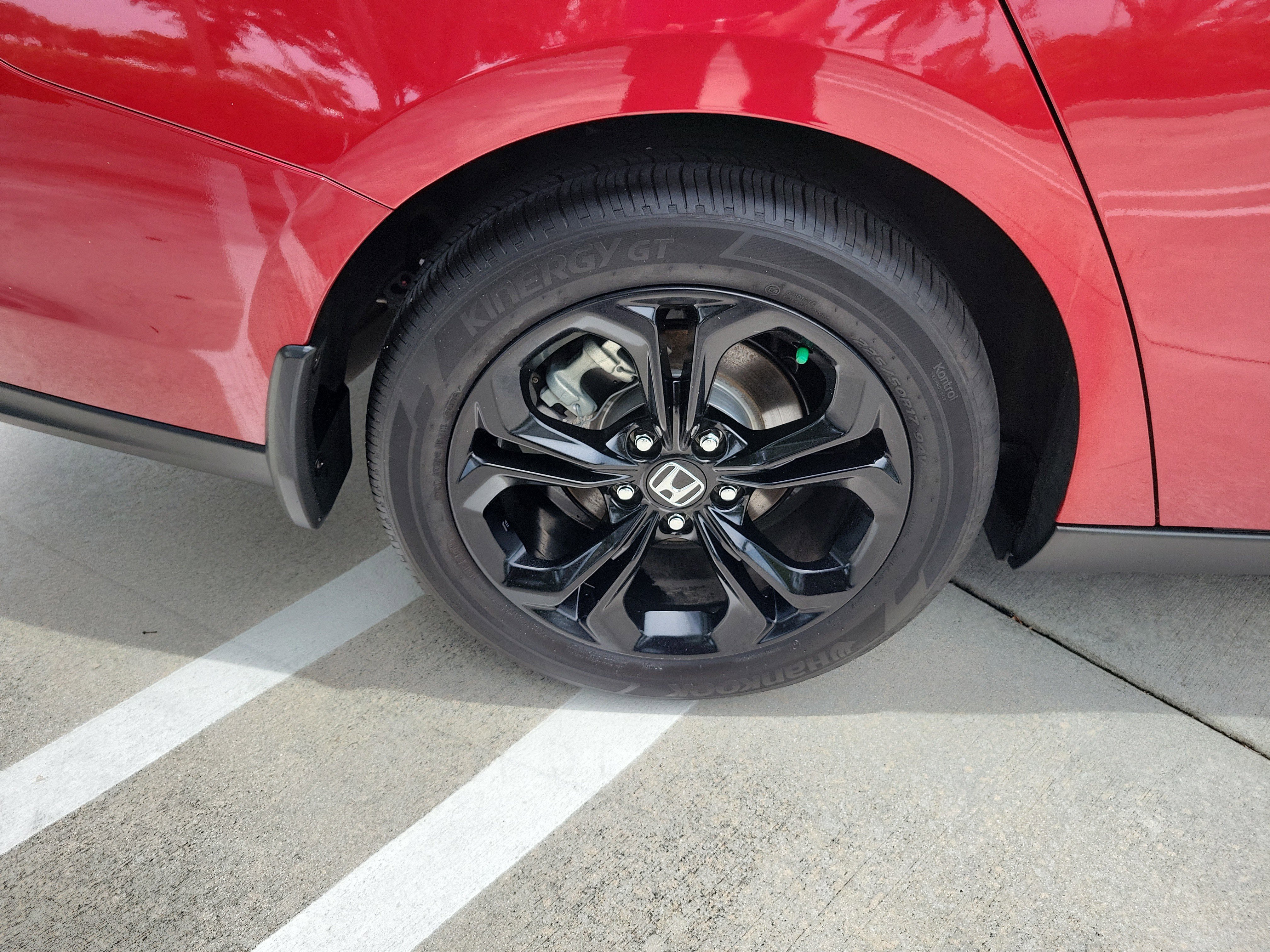 Used 2025 Honda Accord SE image 11