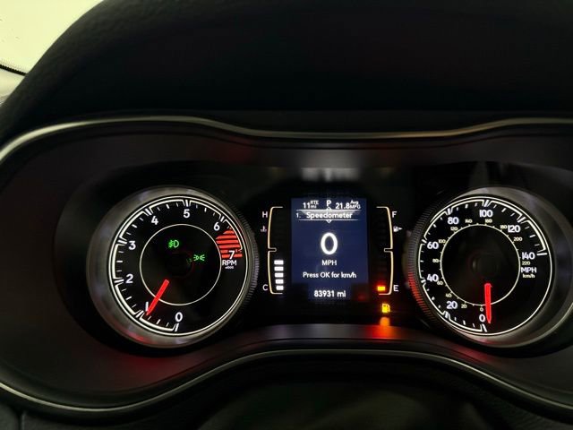 Used 2019 Jeep Cherokee Latitude Plus w/ Cold Weather Group image 22