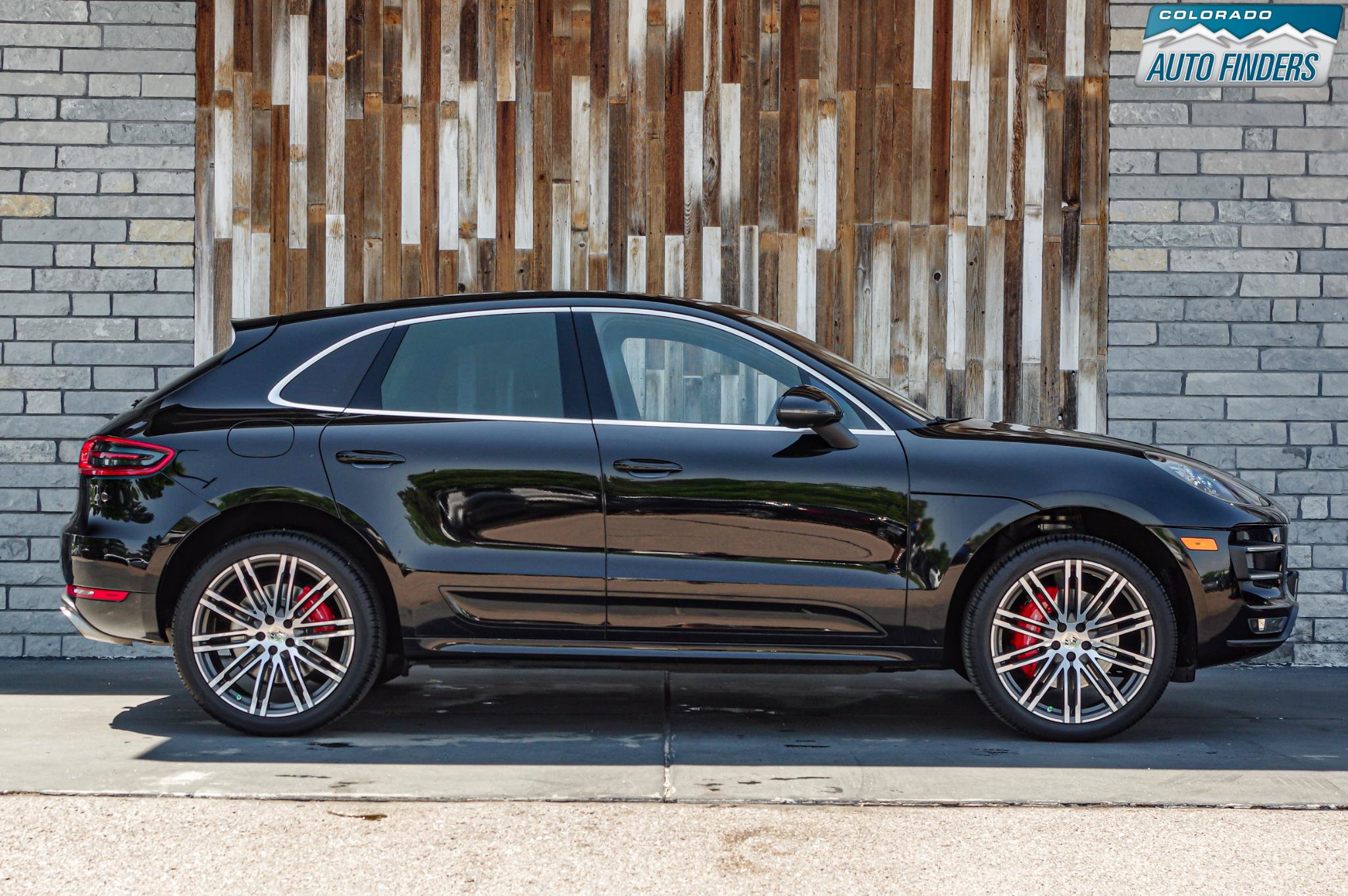 Used 2016 Porsche Macan Turbo AWD/4WD image 8