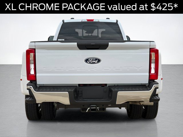 New 2027 Ford F450 XL w/ XL Chrome Package AWD/4WD image 4