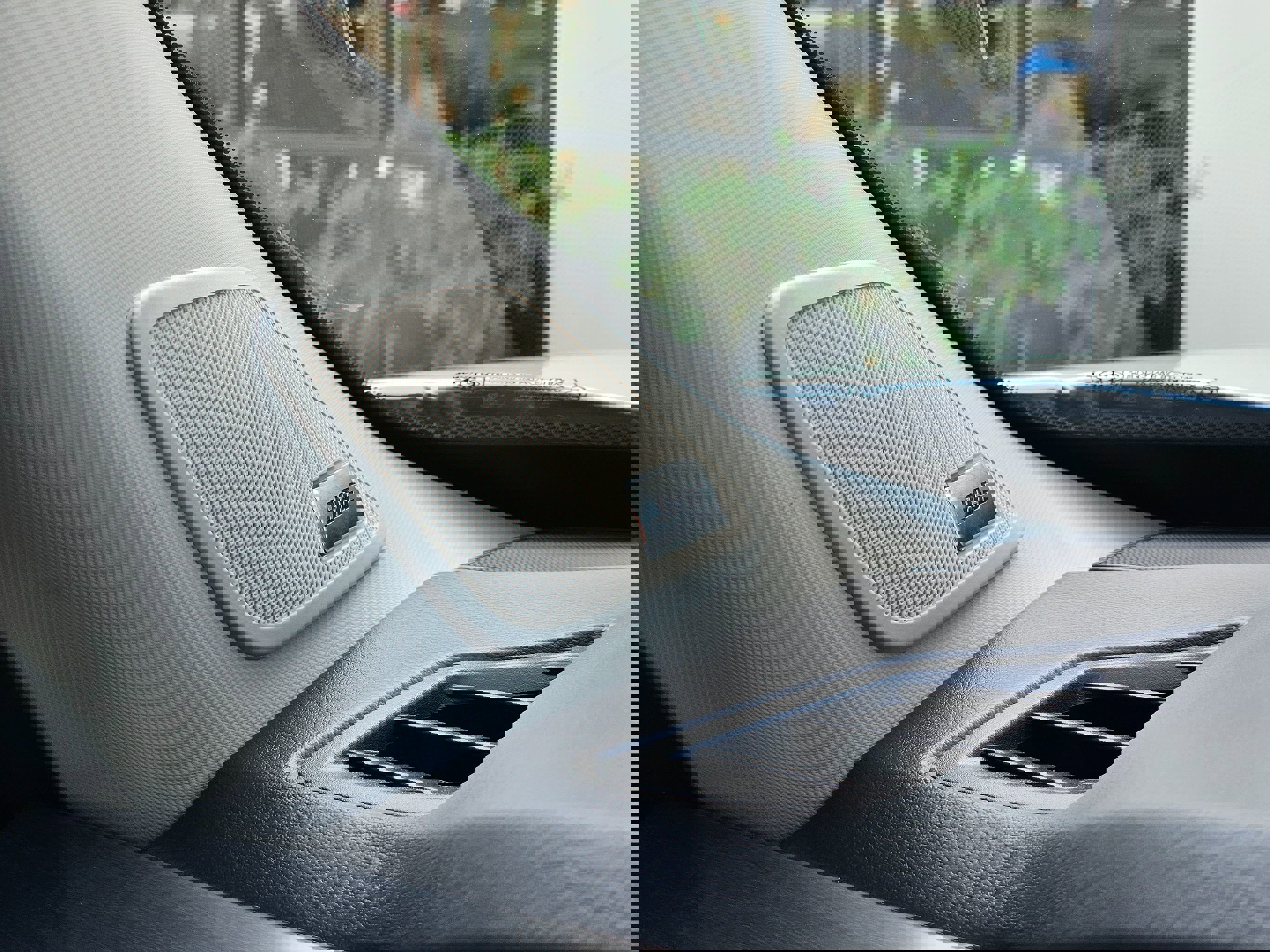 Used 2025 Nissan Pathfinder SL w/ SL Premium Package image 43