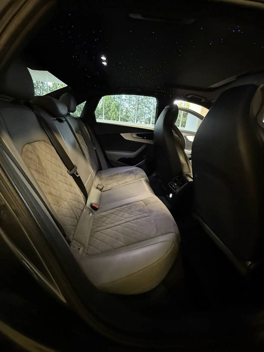 Used 2018 Audi S4 Prestige w/ Prestige Package image 23