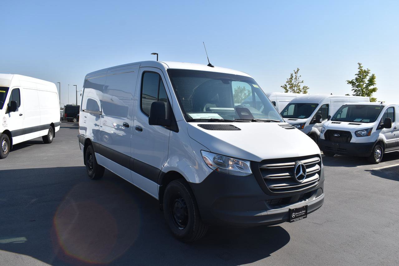 New 2025 Mercedes-Benz Sprinter 2500 image 3