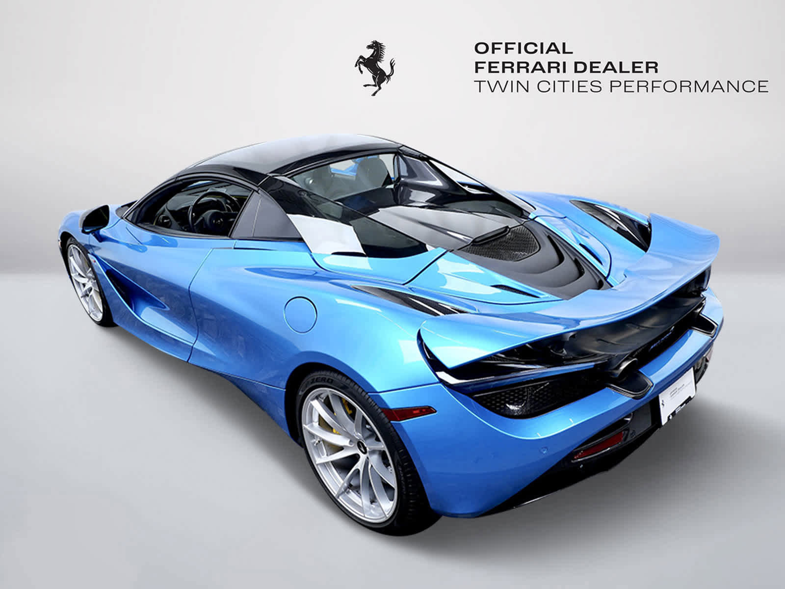 Used 2022 McLaren 720S Spider image 5