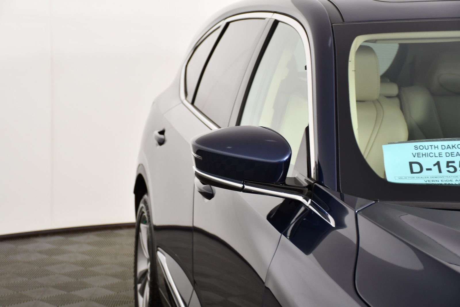 Certified 2025 Acura MDX SH-AWD image 14