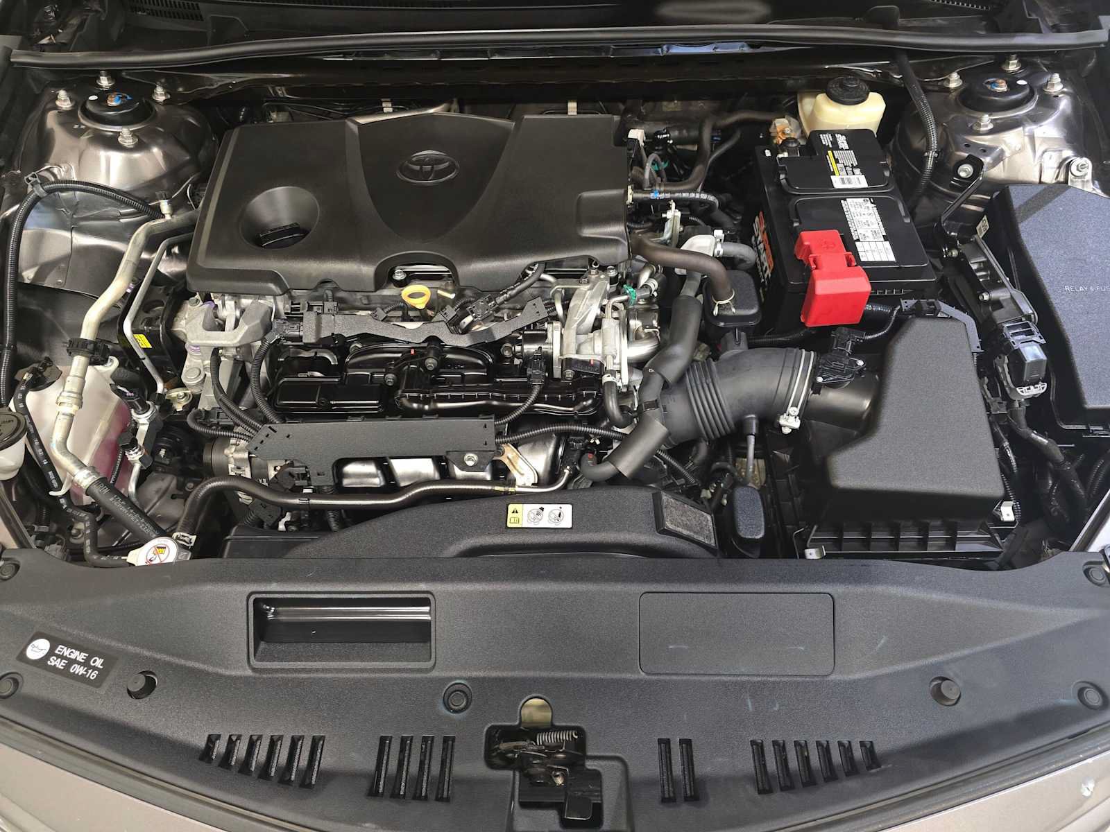 Used 2018 Toyota Camry LE FWD image 9