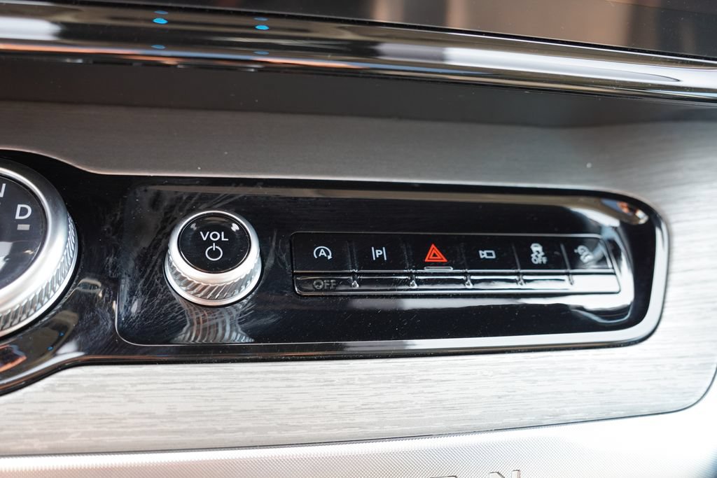 Certified 2025 Ford Expedition Platinum AWD/4WD image 34