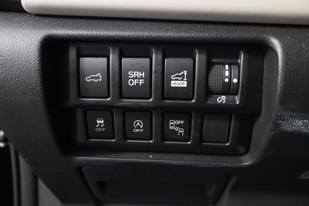 Used 2023 Subaru Forester Limited AWD/4WD image 24