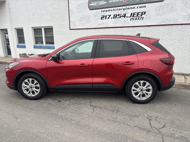 Used 2023 Ford Escape Active w/ Cold Weather Package image 4