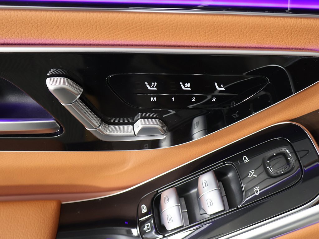 Used 2023 Mercedes-Benz S 500 S 500 image 40