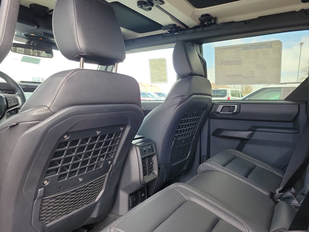 New 2025 Ford Bronco Badlands image 15