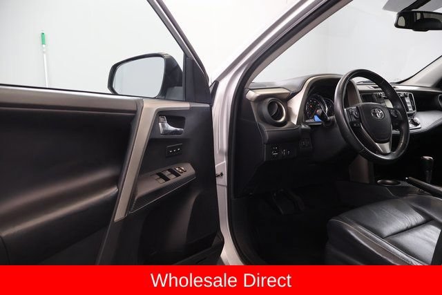 Used 2014 Toyota RAV4 Limited AWD/4WD image 8