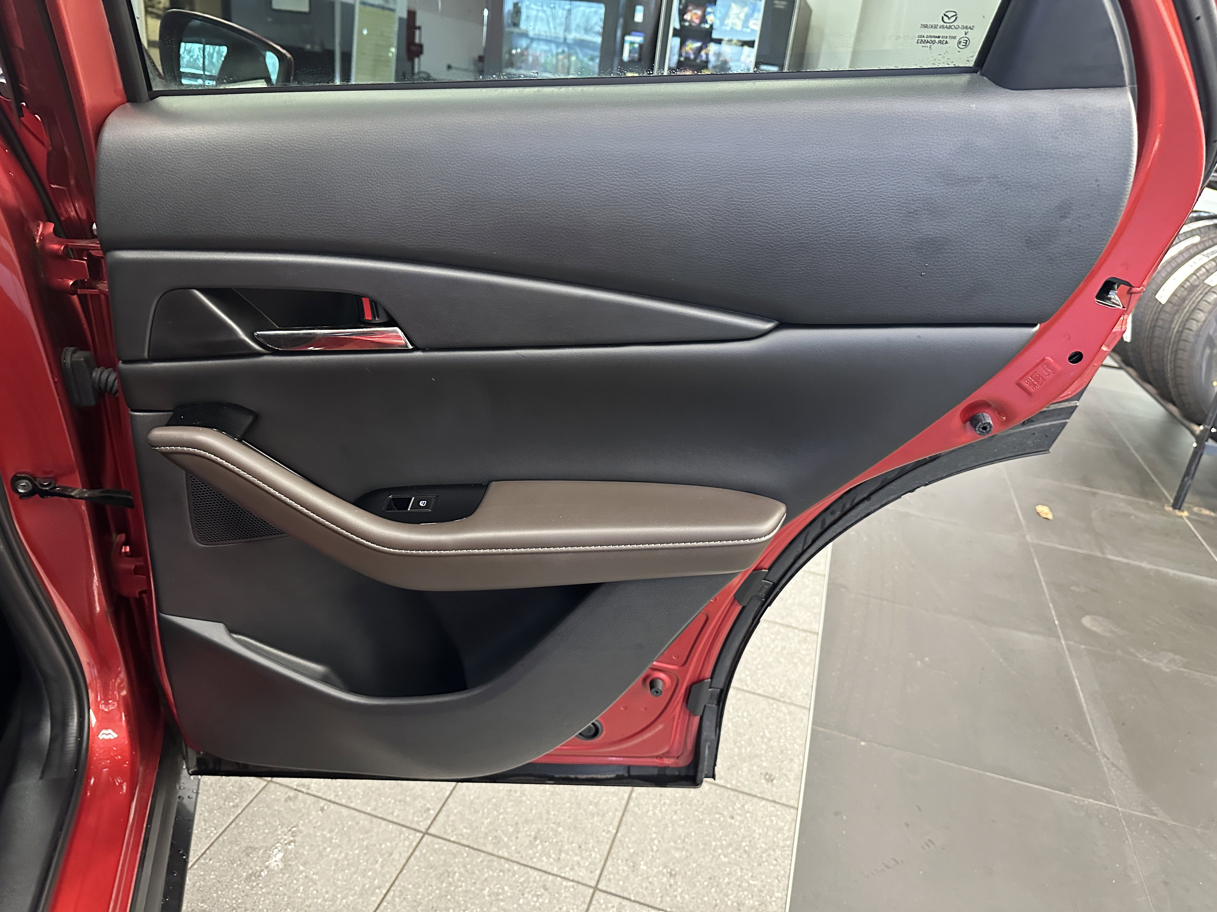 Certified 2023 MAZDA CX-30 AWD 2.5 S w/ Premium Package image 32