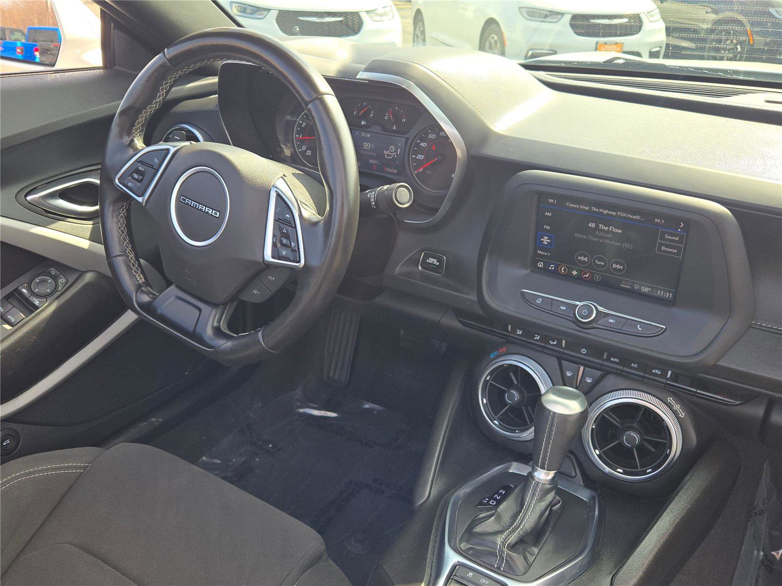 Used 2023 Chevrolet Camaro LT image 8