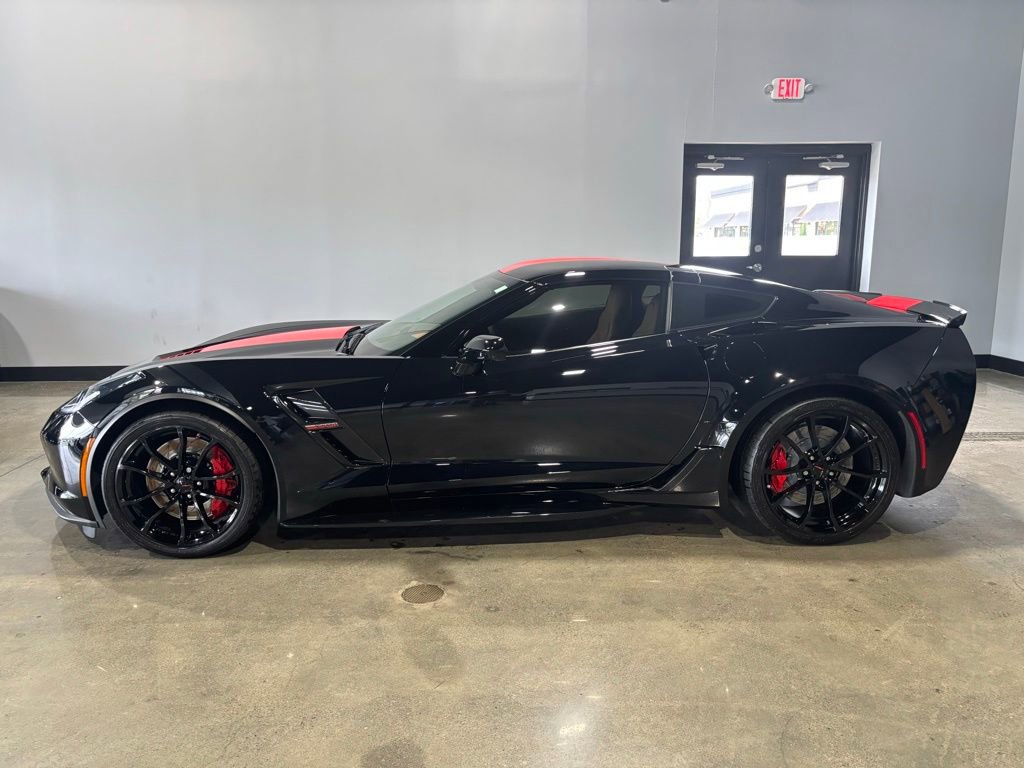 Used 2019 Chevrolet Corvette Grand Sport RWD image 5