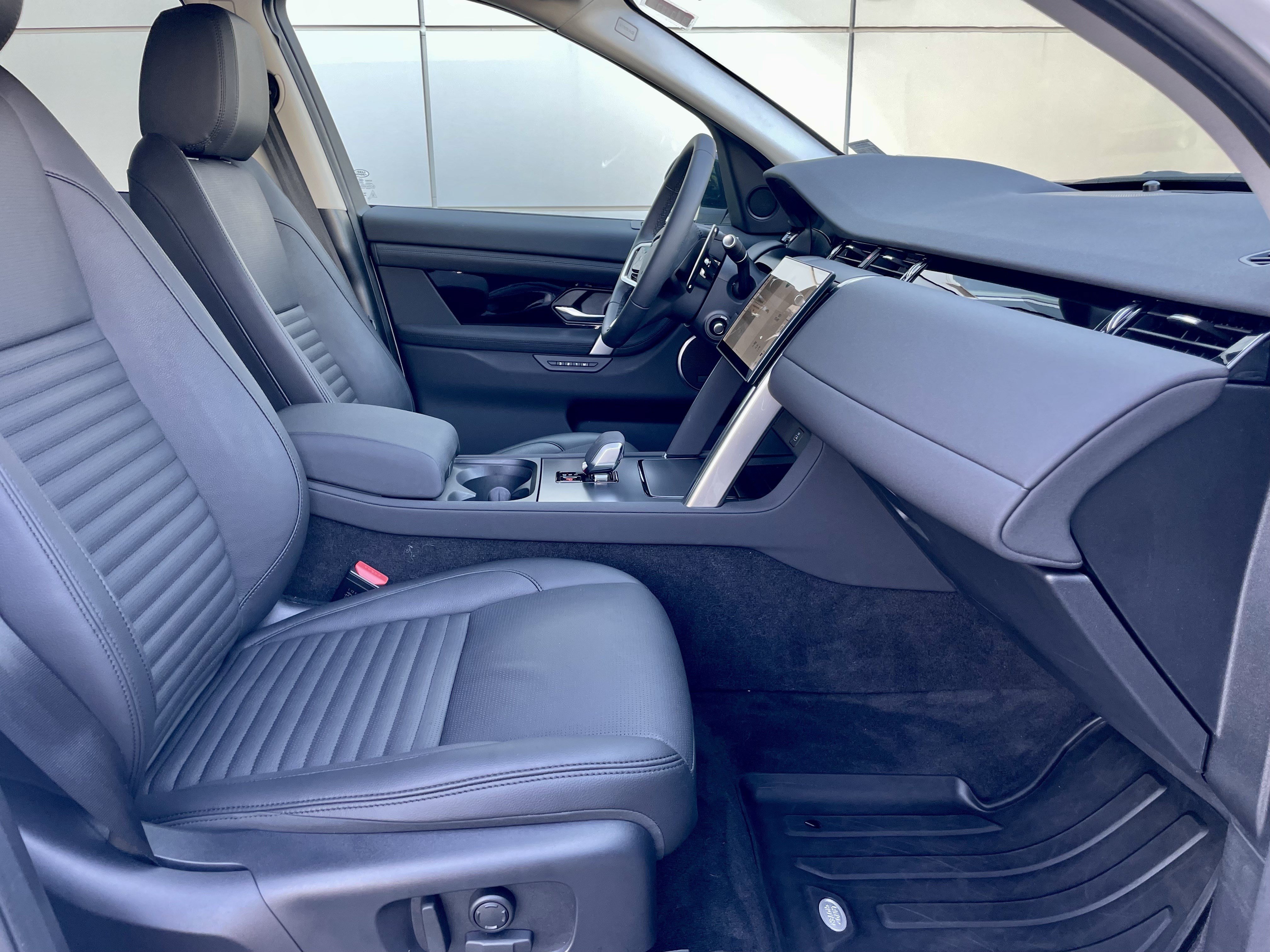 Certified 2025 Land Rover Discovery Sport S AWD/4WD image 15