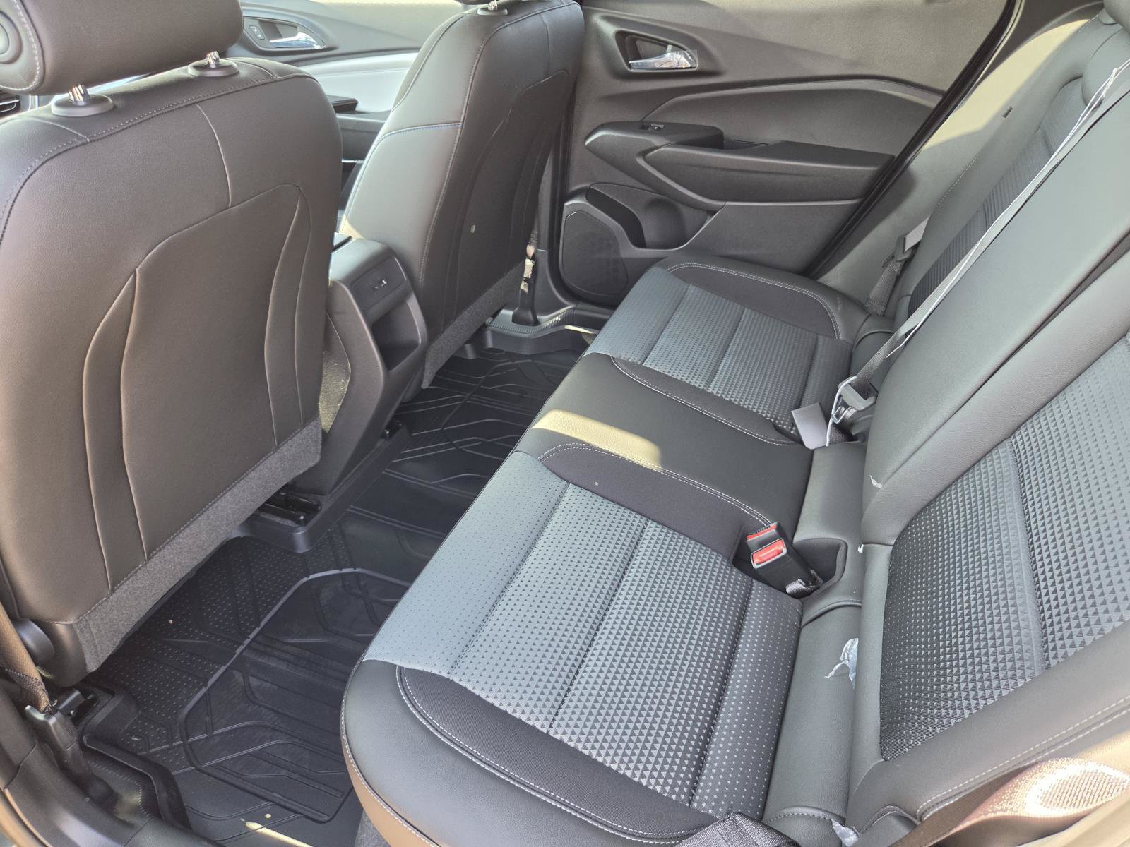 New 2026 Chevrolet Trax LT FWD image 13