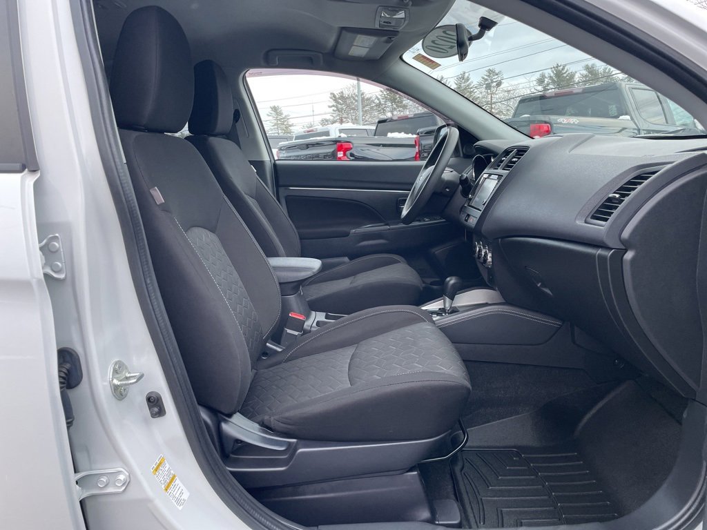 Used 2020 Mitsubishi Outlander Sport ES image 26