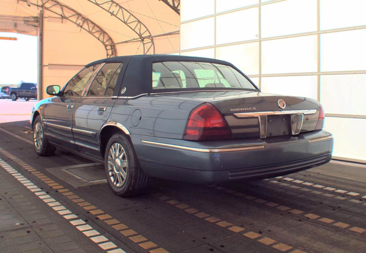 Used 2008 Mercury Grand Marquis GS RWD image 7