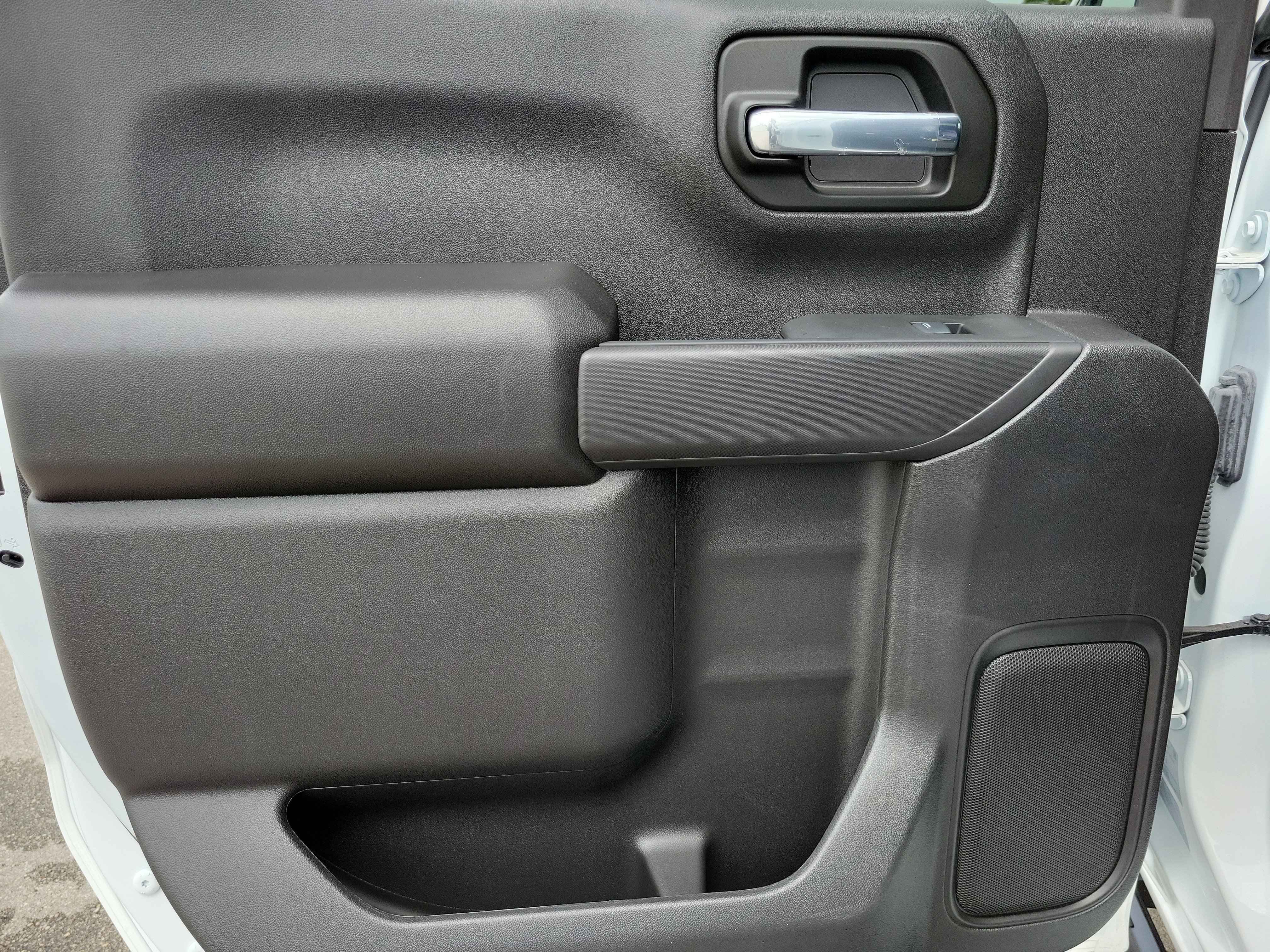 Used 2024 Chevrolet Silverado 1500 Custom RWD image 25