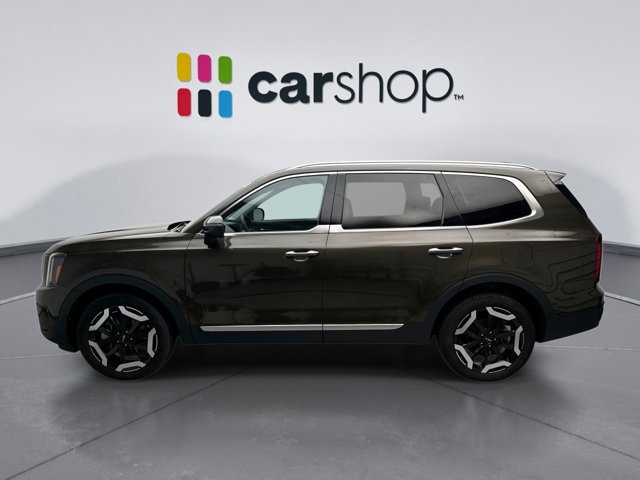 Used 2023 Kia Telluride S w/ S Sunroof Package image 2