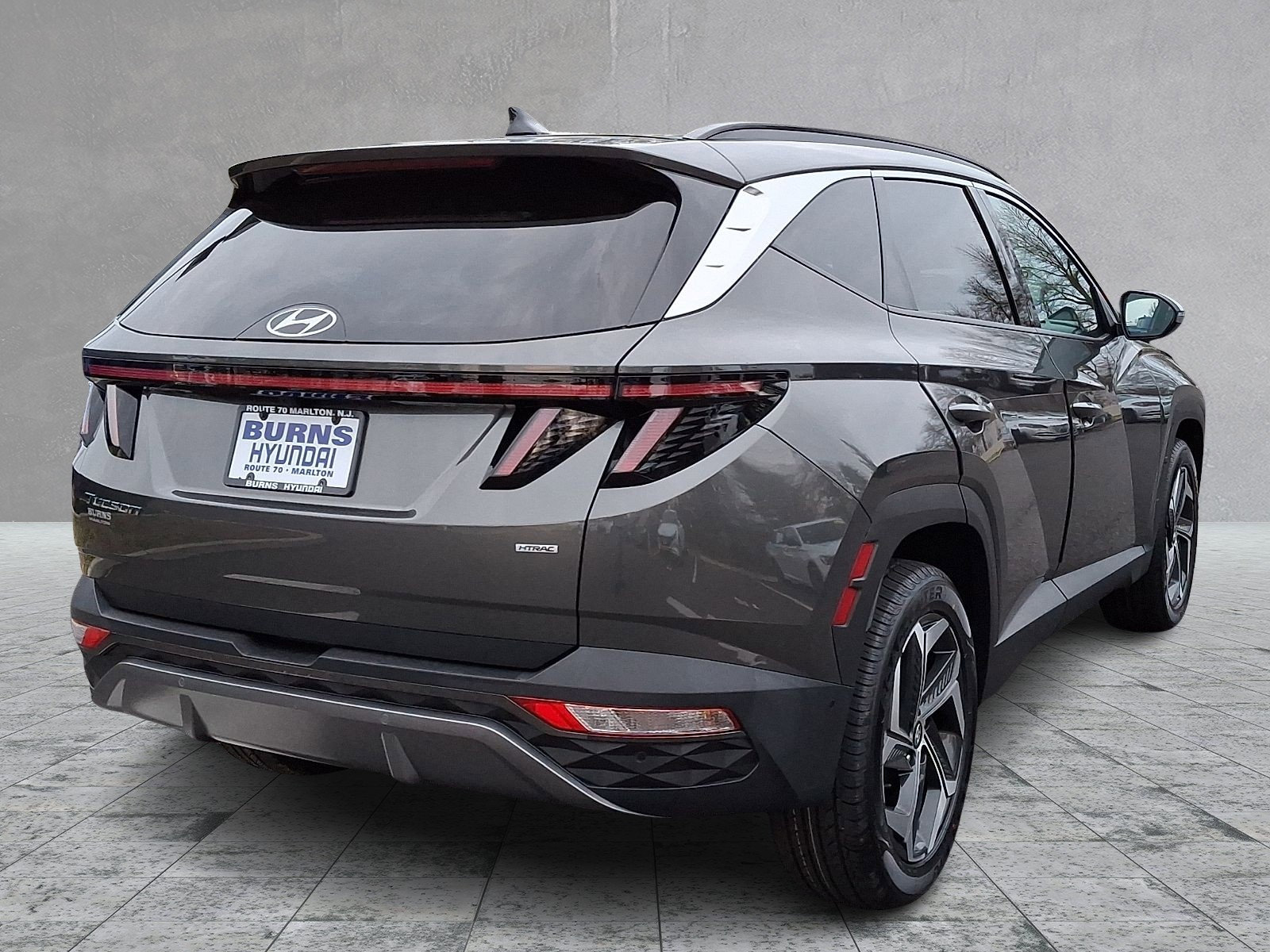 Certified 2023 Hyundai Tucson Limited w/ Cargo Package AWD/4WD image 6