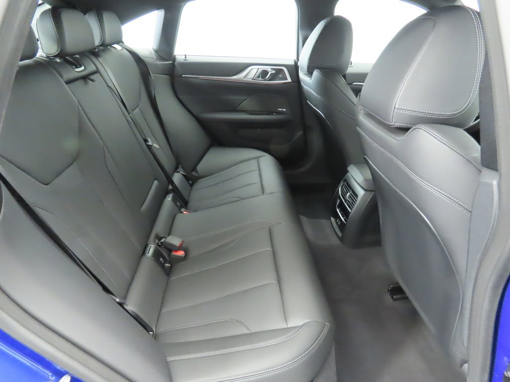 Certified 2025 BMW 430i xDrive w/ M Sport Package image 22